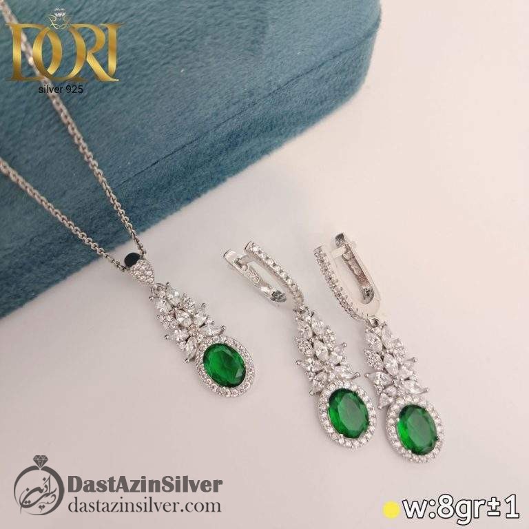 نیم ست نقره طرح گلپری