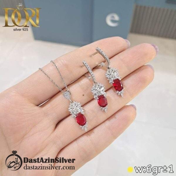 نیم ست نقره طرح نیوشا