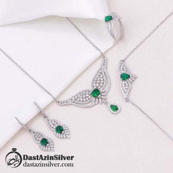 سرویس نقره نگین سبز میکرو زنجیری کد da317