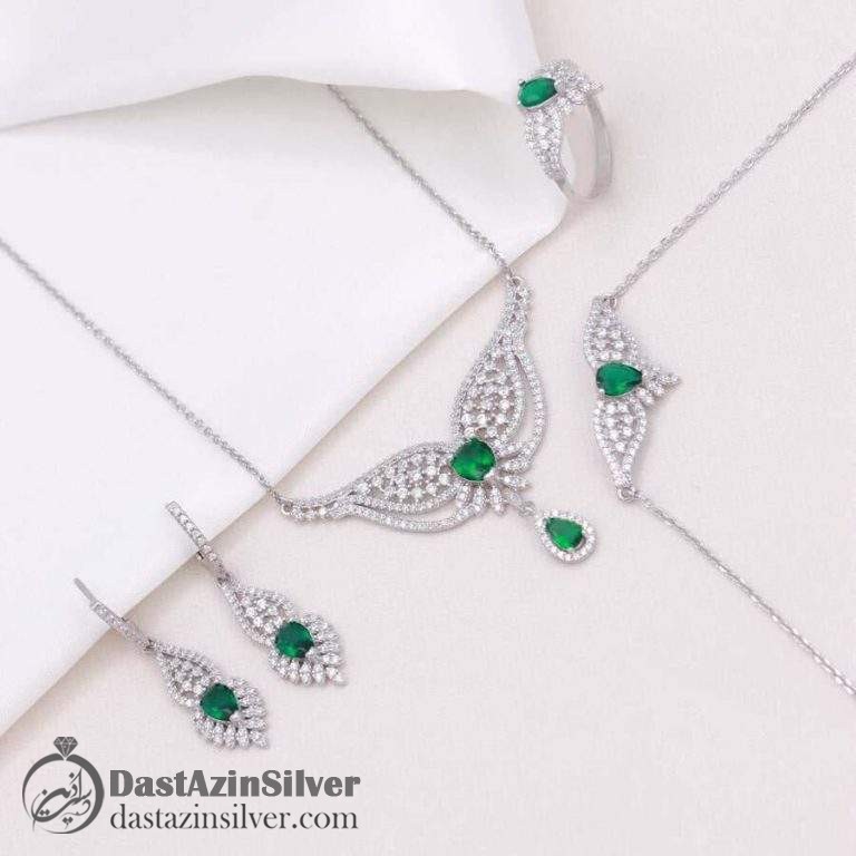 سرویس نقره نگین سبز میکرو زنجیری کد da317